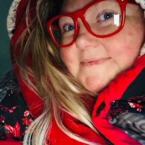 Meet your Posher, Fallon